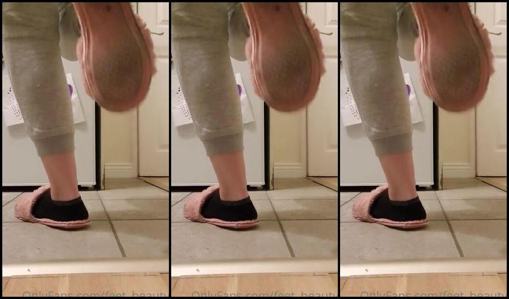 Feet Beautyx Nicknamed Feet Beautyx 08 22 2020 Onlyfans Video Late Night Sniffles For You