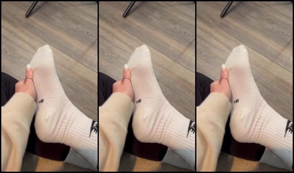 Germangirlnextdoor95 Onlyfans For The Socklovers Tomorrow We Do A Little Trip To Hamburg Tryn Do Little Content There For Sund