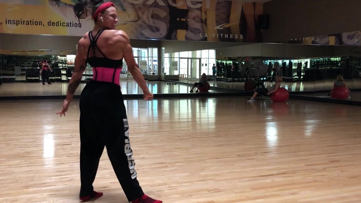 Lexa Stahl 82463916 11 07 2019 Posing From About 7 Weeks Out