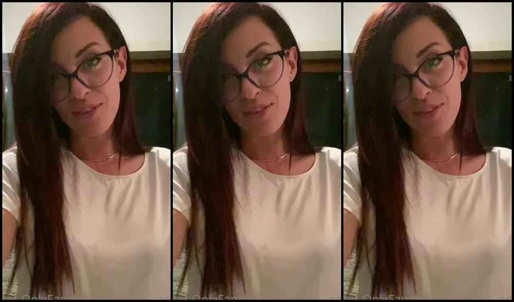 Carolina Iena 10 26 2022 Onlyfans Video Listen Or Read Pls To All My Fans I Hope You Wont Miss