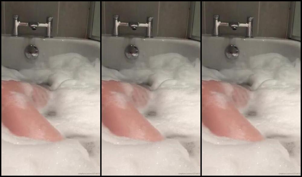 Goddess Anna Nicknamed Goddessanna Onlyfans Video Bath Time 5T