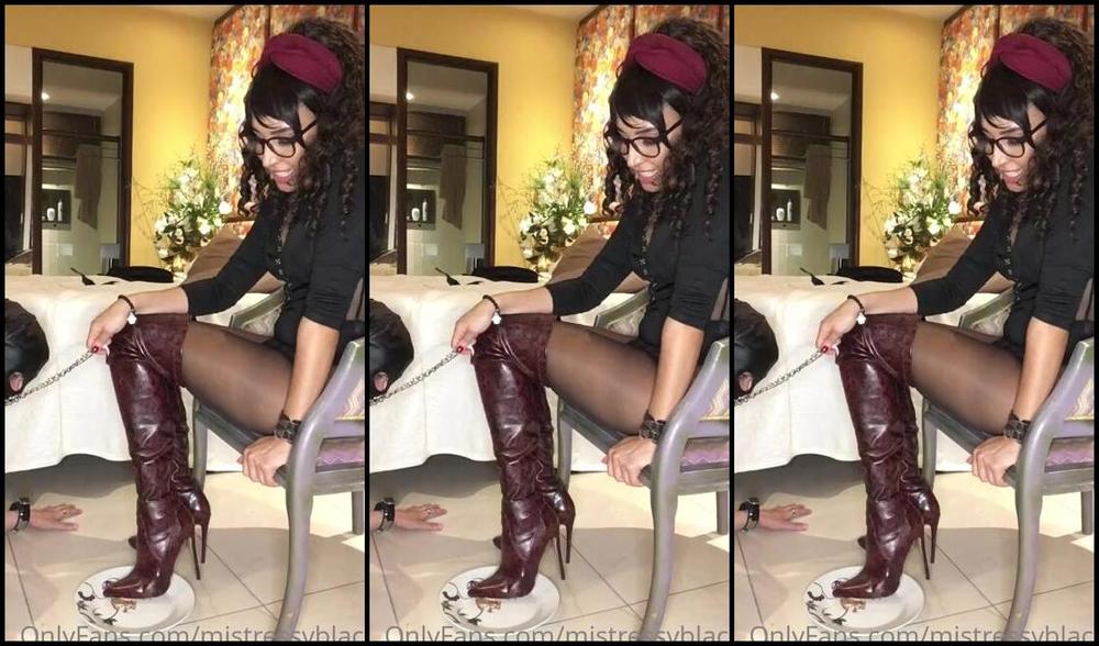Mistress V Black Nicknamed Mistressvblack Onlyfans Alimentando O Co Crush Com Chocolate