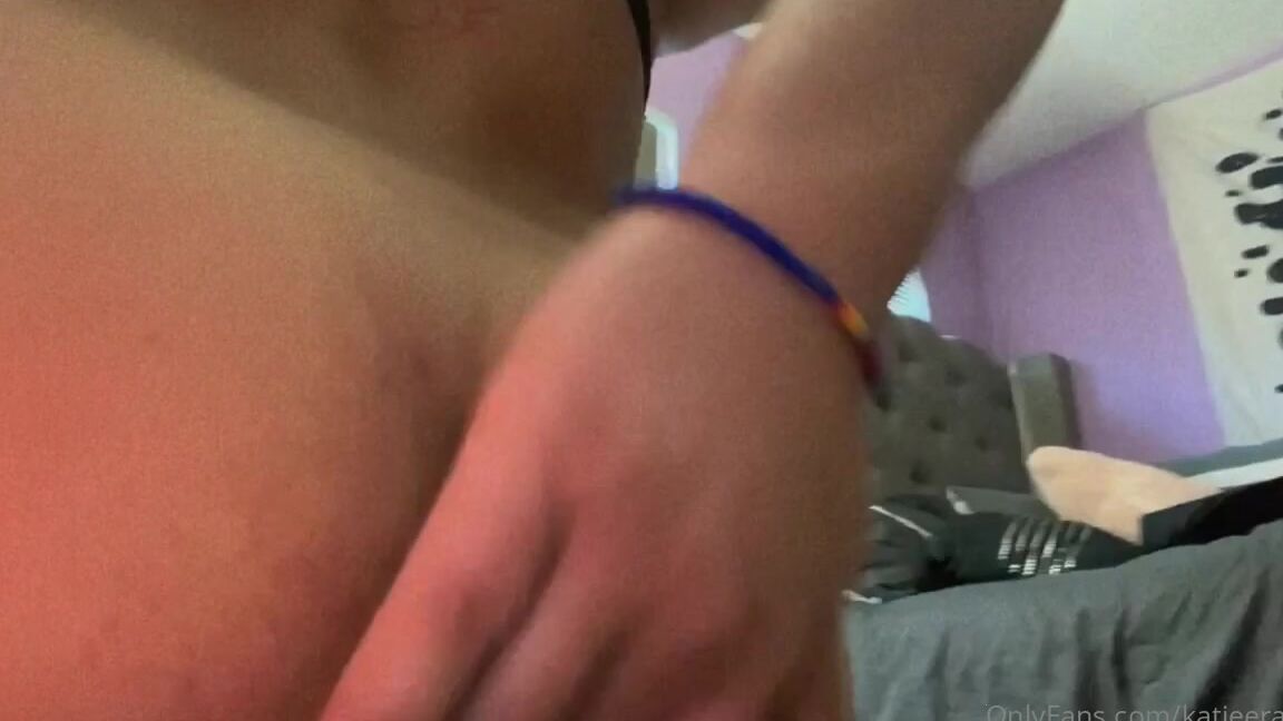 Katieeramos Did A Lingerie Haul Had Fun With It Watch Til The End For A Surprise