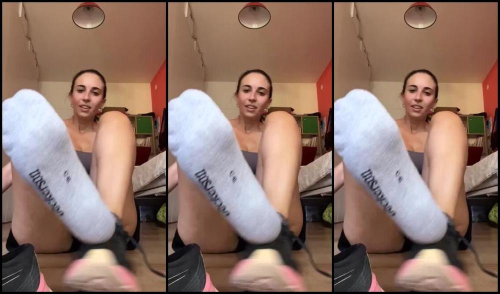 Goodgirl 004 Onlyfans Dirty Feet After Workout 6