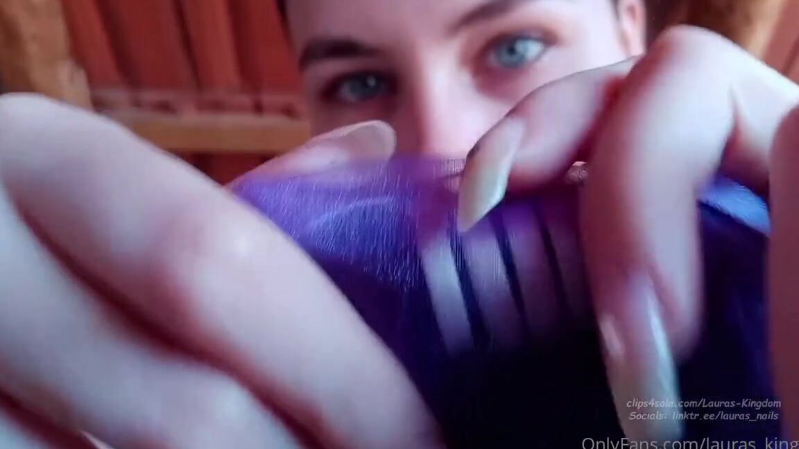 Lalalaura Nicknamed Lauras Kingdom 02 14 2024 Onlyfans Video Aishas Long Nails Asmr