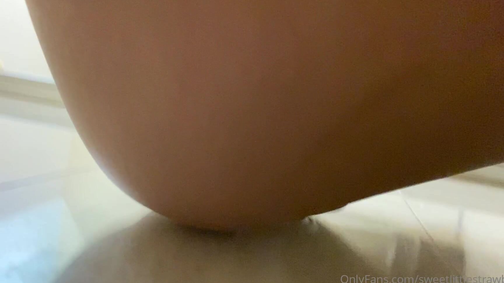 Sexyasiangirlfriend This Is From A Year Ago But Here S One Of My First Solos In The Shower Hehe