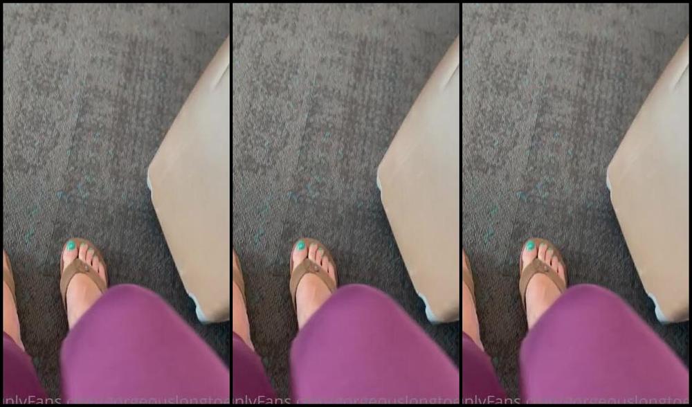 Gorgeous Long Toes Nicknamed Gorgeouslongtoes Onlyfans Seen At An Airport Near You