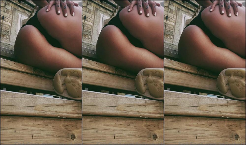 Hempresskc 295490284 05 08 2020 The Guy Next Door Keeps Spying On Me So I Keep Giving Him A Show