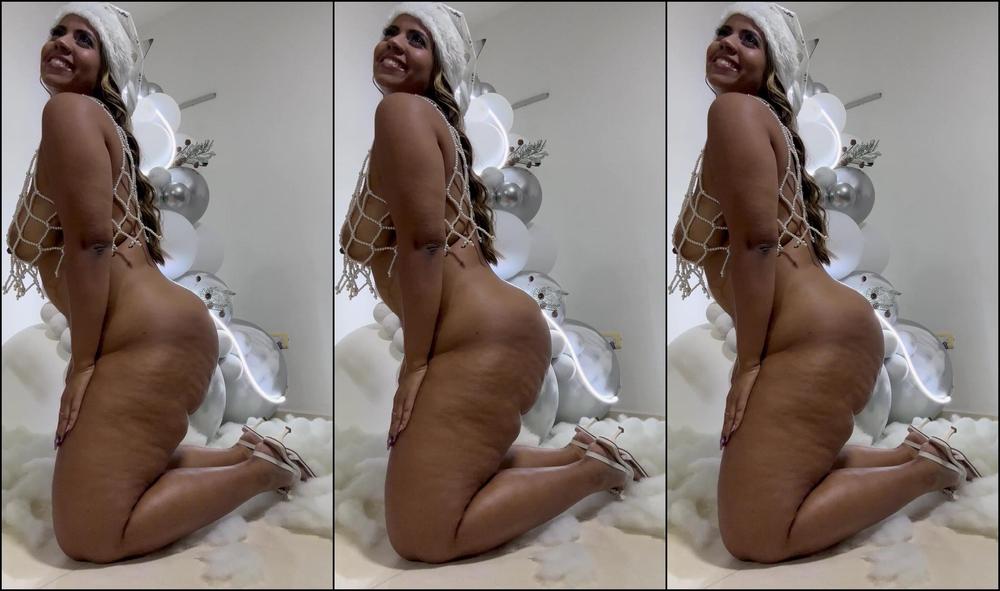 Saraboom 3110504615 12 03 2023 Behind The Scenes I Was Doing A Photo Shoot