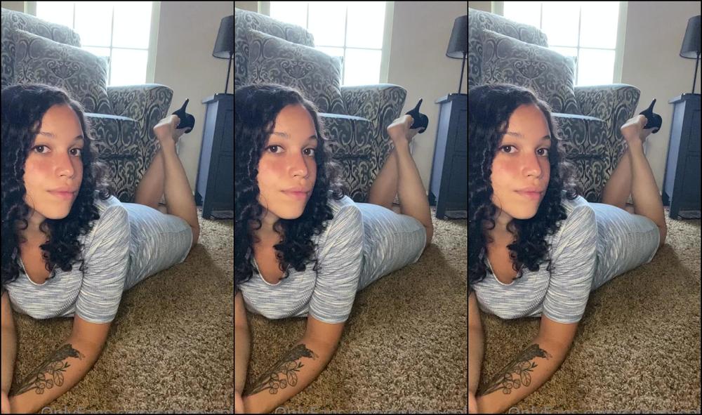 Soldmysole You Needed A Quick Therapy Session With Dr Olivia To Discuss Your Love Of The Pose What