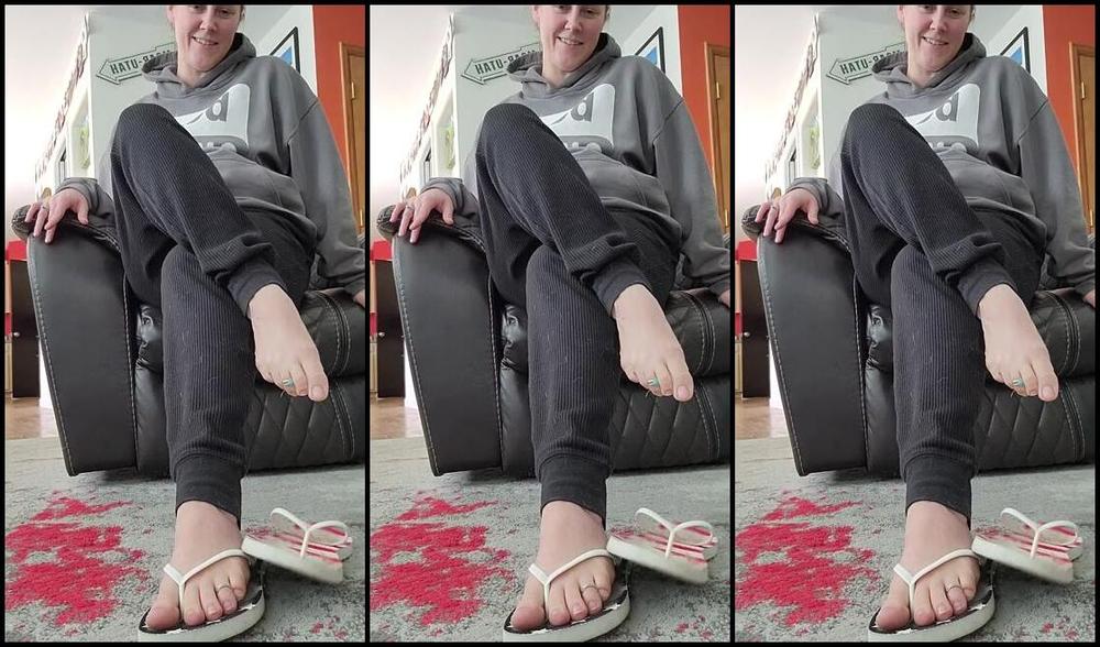 Mplfeet Vip Nicknamed Mplfeet Vip Onlyfans How About Some Flip Flops For Ya