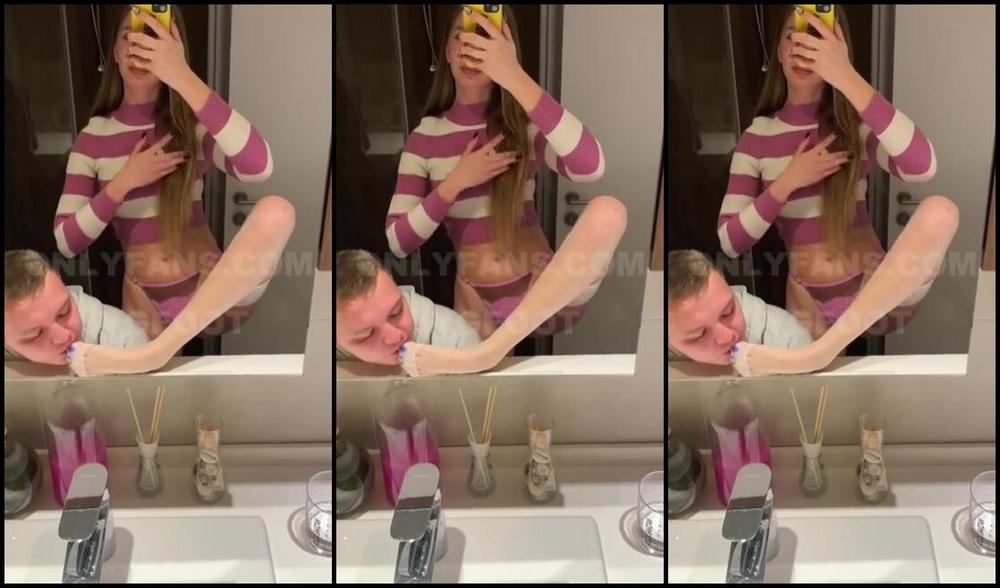 Ygoddess Aka Ygfoot Onlyfans Suck The Water Out Of My Wet Stockings And Worship My Beautiful Assp