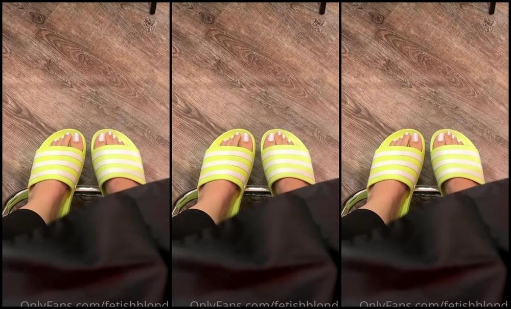 Foot Fetish Blonde Nicknamed Fetishblonde Onlyfans Watch Me Sneak Record My Toes While I Get My Hair Done