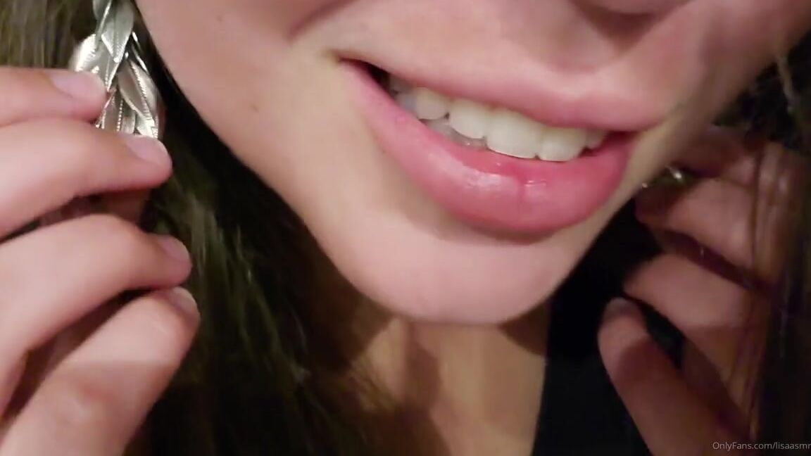 Lisaasmr Onlyfans Holiday Thighs And Feet Asmr