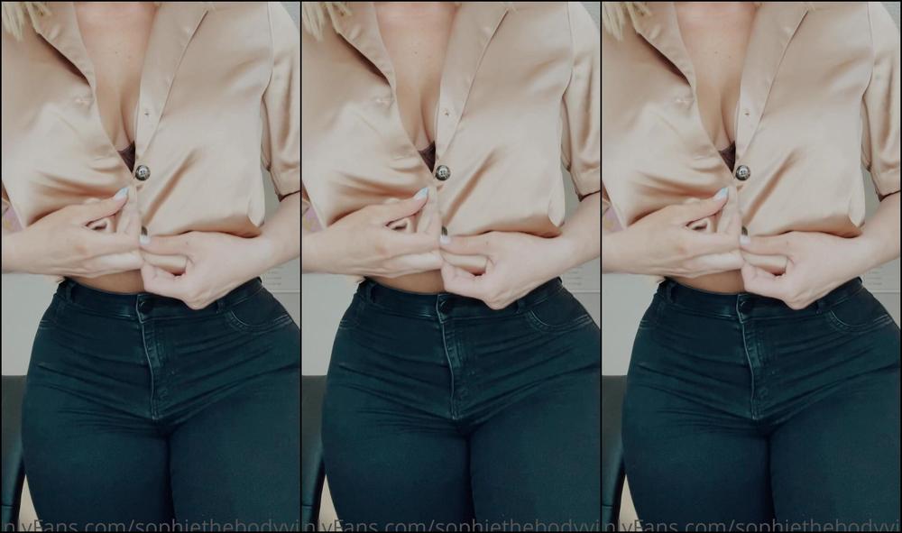 Sophiethebodyvip 2133776585 06 11 2021 Hey Lovies Thank You All For Being Here