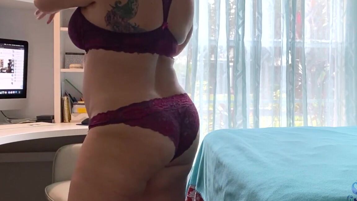 twopeacockprod-04-12-2020-1237465274-thick-girl-thursday-the-day-after-she-fucked-bobby-benz-for-the-first-time-joey14