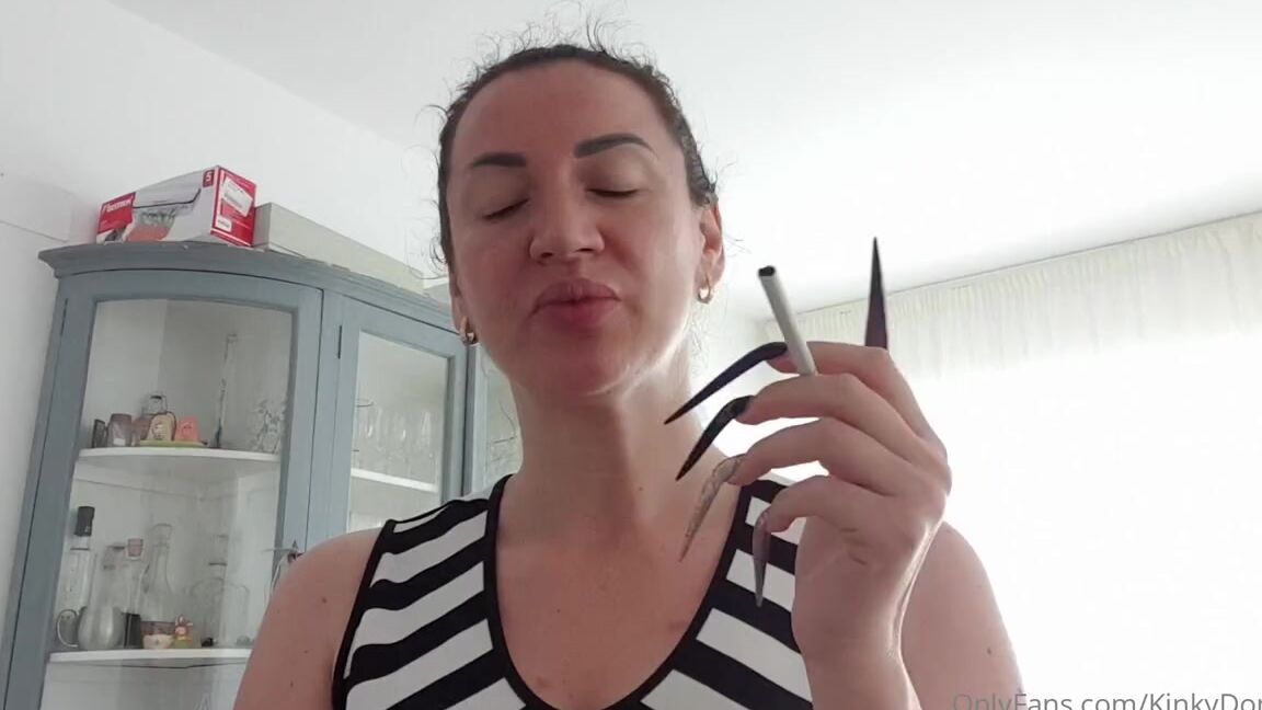 Kinkydomina Onlyfans Smokingfetish Lifestyledominant Sharpnailsmistress I Am Getting Ready To See My Nail Tech After 2