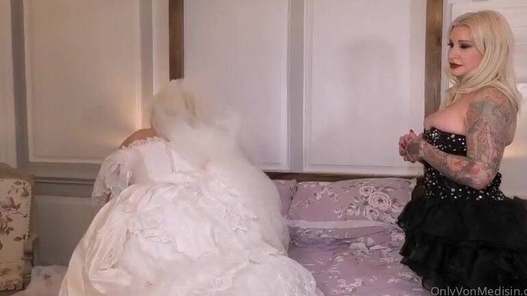 Mistress Ava Von Medisin Aka Avavonmedisin Onlyfans Sissy Is Now Tightly Locked In Chastity After Thinking It Would Be Having Fun On Its