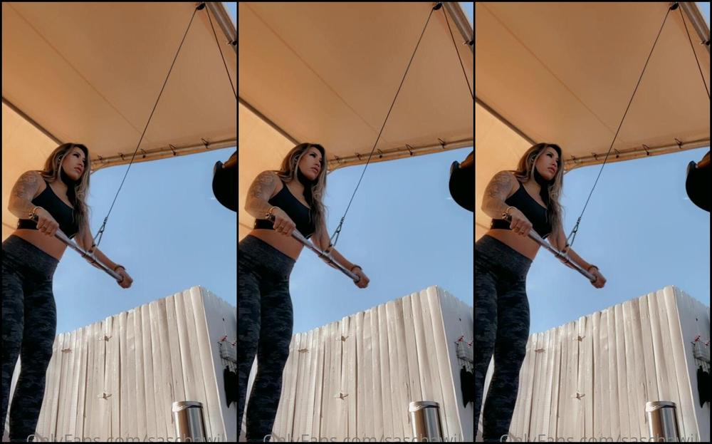 Paige Elyse 2015024707 01 23 2021 Back Day Two Of Some Of My Favorite Pull Exercises How Many Times A Week