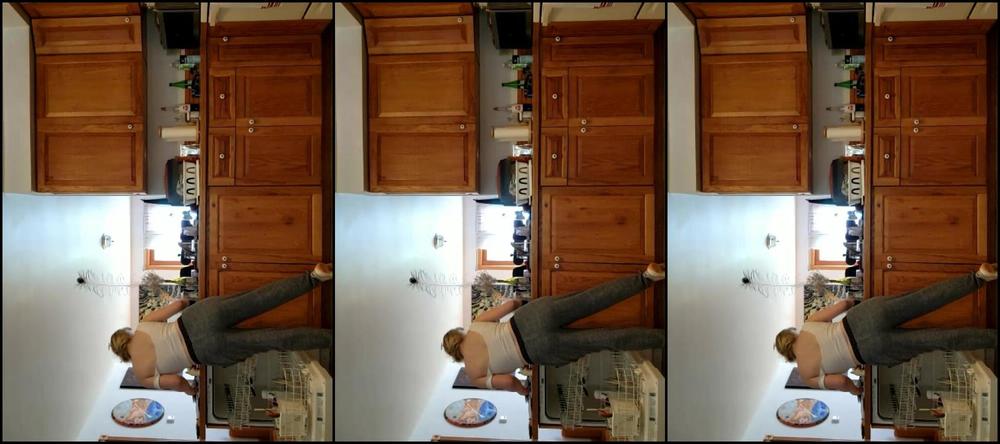 Lyrictiana Stream Started At Pm Literally Just Me Doing Dishes For My Friend I Dunn