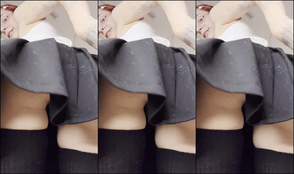 Cutielanalova Redhair Babygirl Teasing You With Upskirt