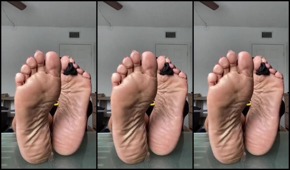 Goddess See Nicknamed Soles 4Ursoul Foot Fetish 05 19 2024 Onlyfans Video Fun After A Run