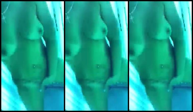 Amateur,Fingering,Nudity/Naked,Solo Female,Solo masturbation fanfucks sunbed fingering solo play ManyVids