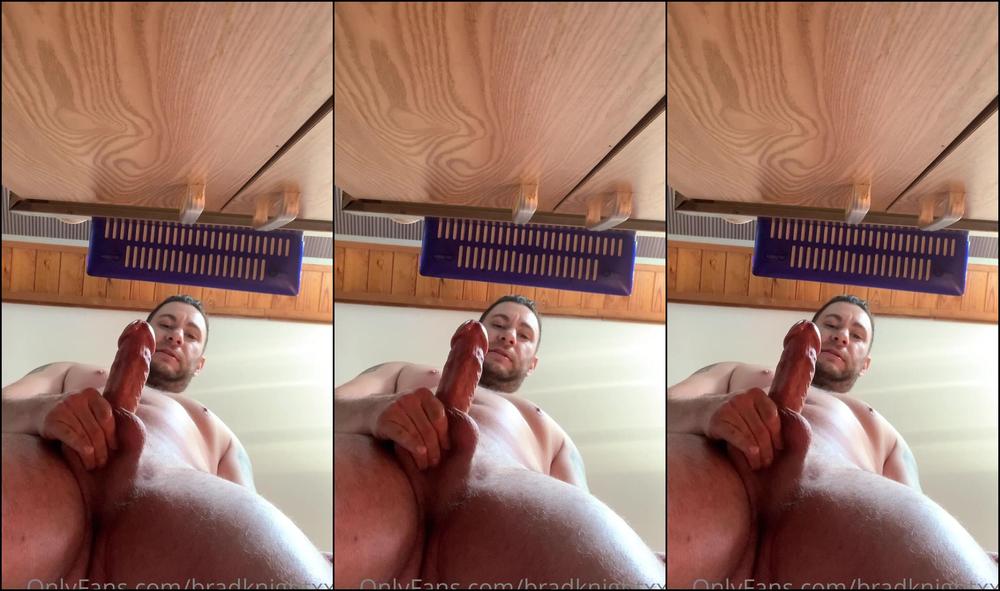 Bradknightxxx Lookin Good And Cumming Hard