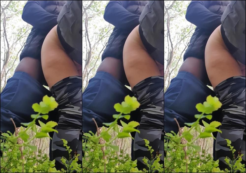 Sashasteele Just Dogging In The Woods