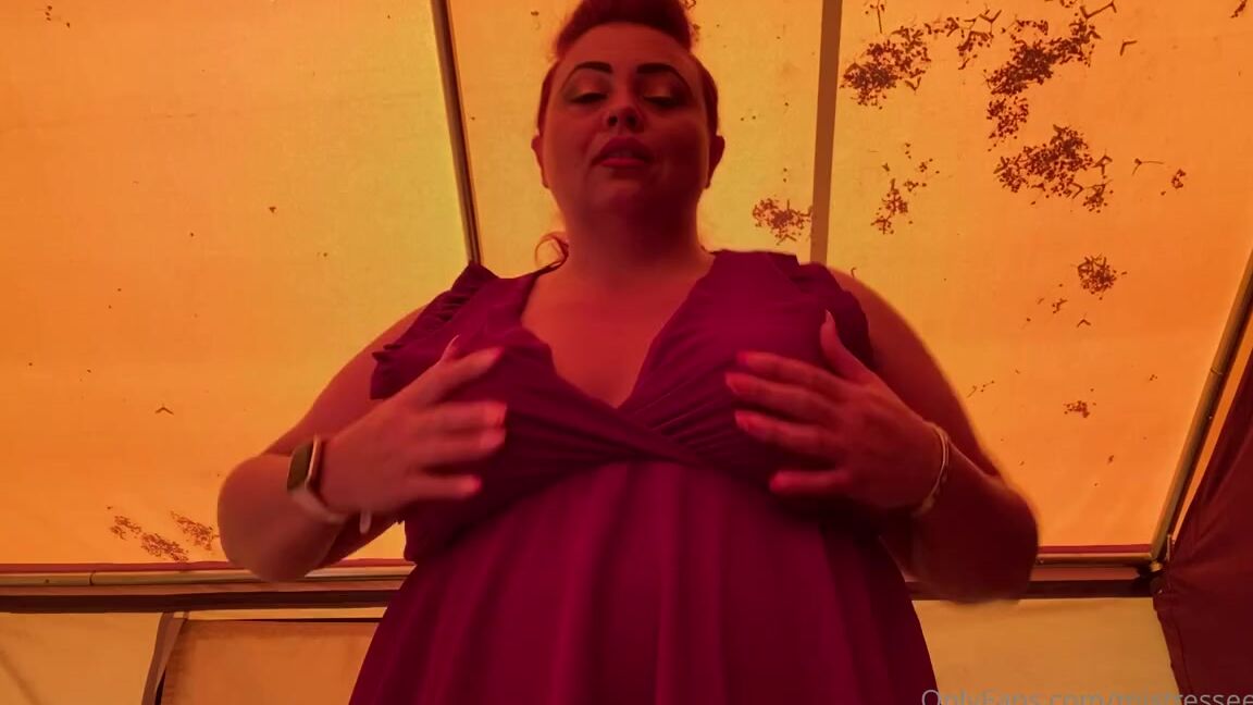 Mistress Eclipse Nicknamed Mistresseeclips Femdom 05 12 2022 Onlyfans Video Just A Little Flash