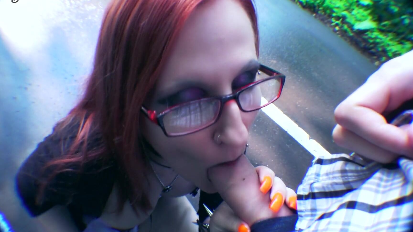 Anndarcy Busty Slut Gets Facial In Public Place