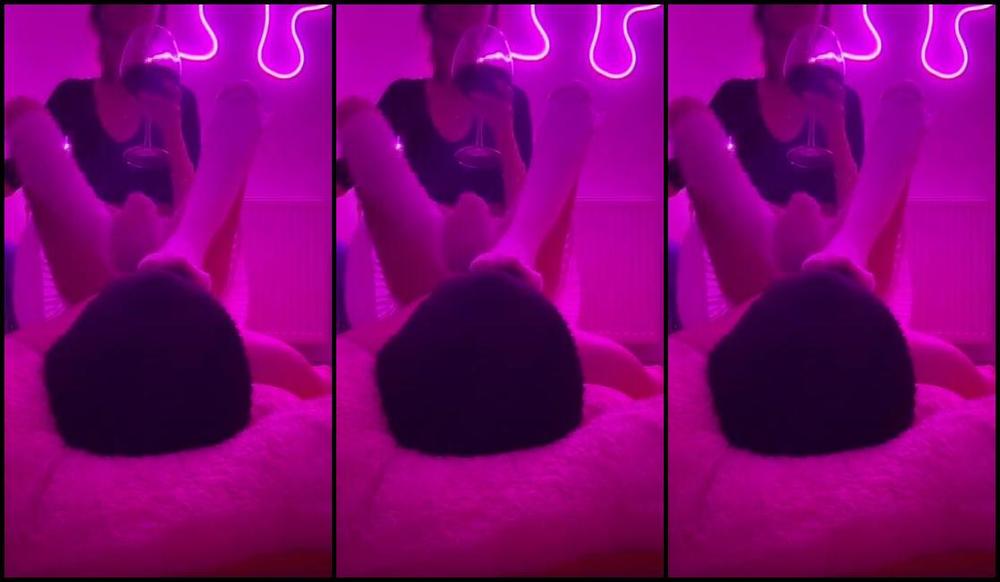 Goddesmedusa8 Femdom 10 01 2024 Onlyfans Video Facesitting Is Funny When You Suffer