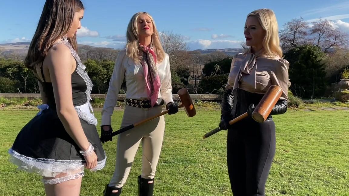 highland-manor-house-maid-for-cock-4 iwantclips