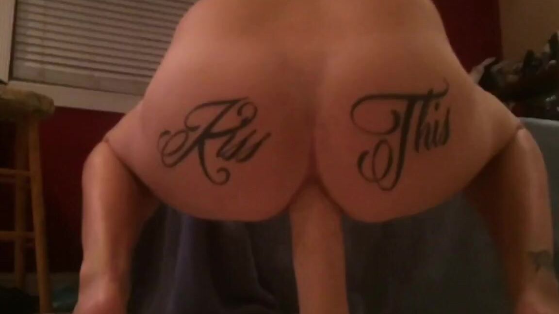 Anal, Anal Masturbation, Anal Play, Ass Spreading, MILFs lilyskye trying out my new toy anal ManyVids