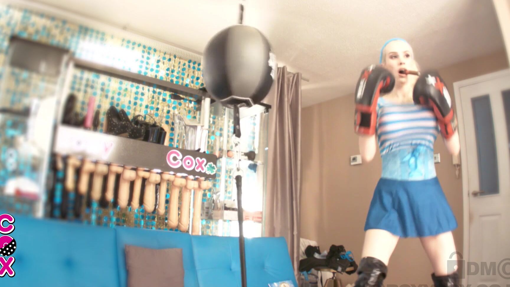 Body Inflation, Breast Expansion, Cigar Fetish, Muscular Women, Smoking roxy cox busty boxer smokes and shows off muscles ManyVids