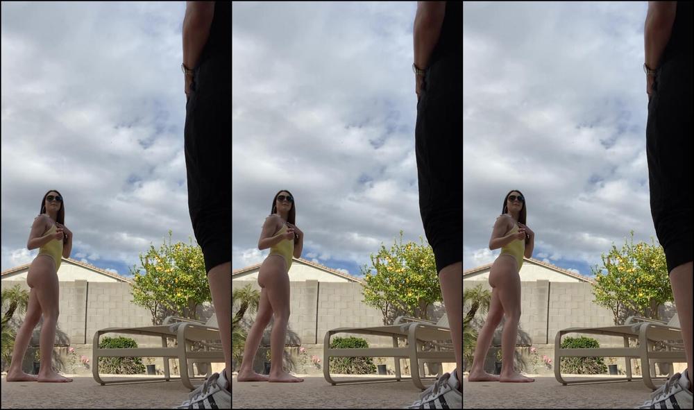 2020 02 12 148714281 Photoshoot Bts In My Bathing Suit