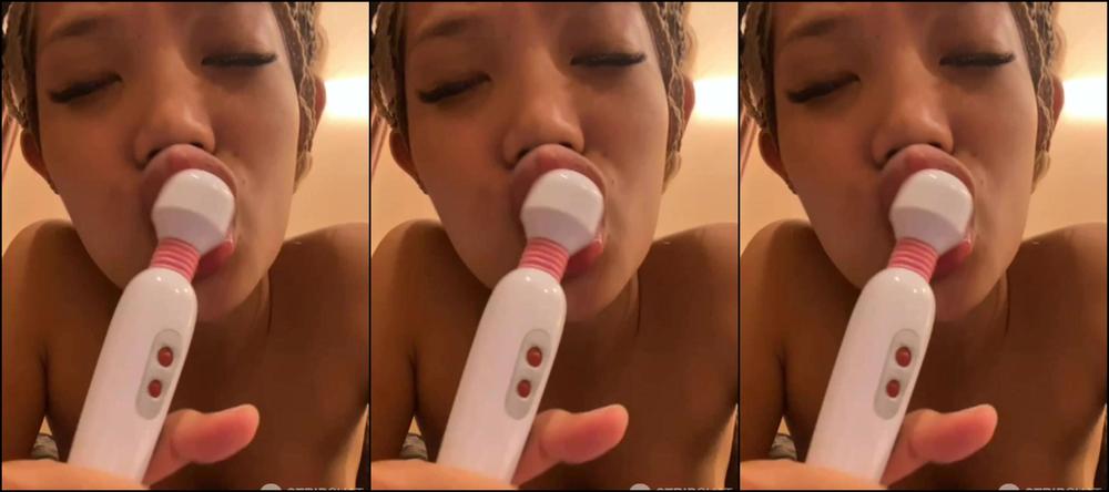 "EmmaThai" asian, masturbation, shaving, shower, teens18plus Pussy Shaving Under Shower In Stripchat Live Show manyvids