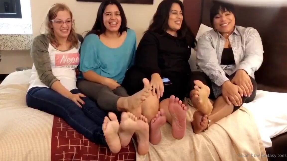 Sarah Bbw Fantasy Toes Aka Comefollowsarah Onlyfans Check Us All Out As We Flex Our Feet Angelicastiny Reina Del Placer