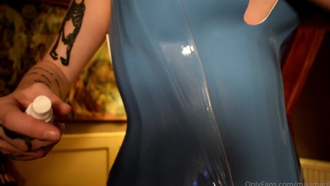 Miss Marilyn Nicknamed Missmarilynxx Onlyfans Getting Ready For My Next Victim