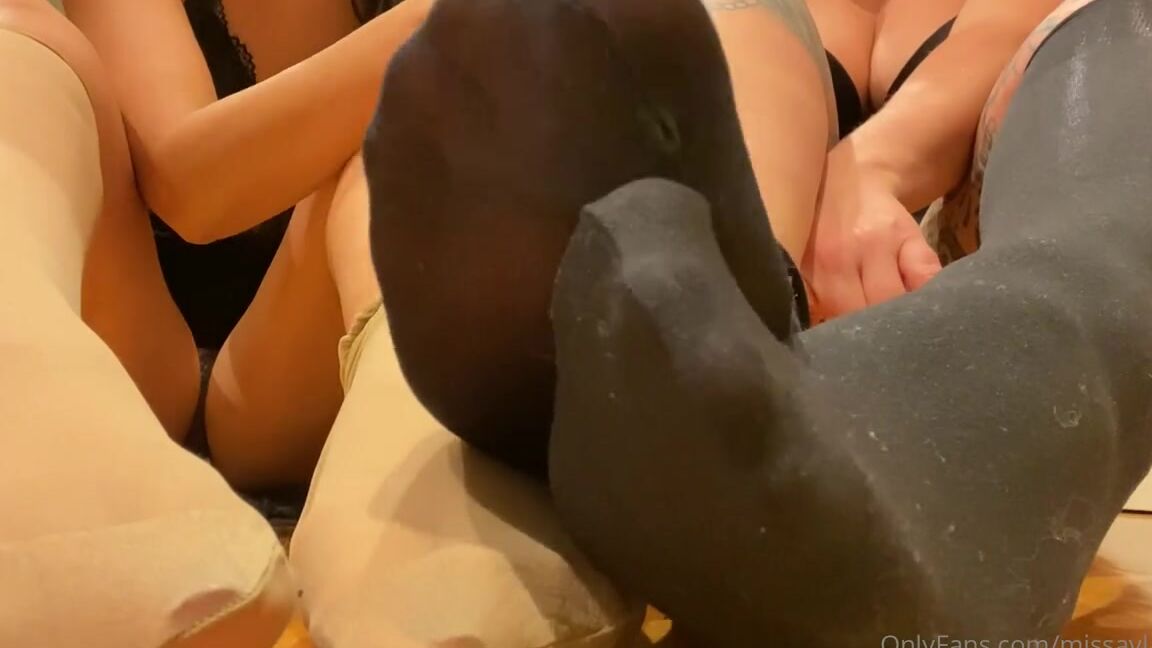 Miss Ayla Reid Nicknamed Missaylareid 10 07 2022 Onlyfans Video Double Foot Fetish Amp Stocking Worship With Misscecemoore
