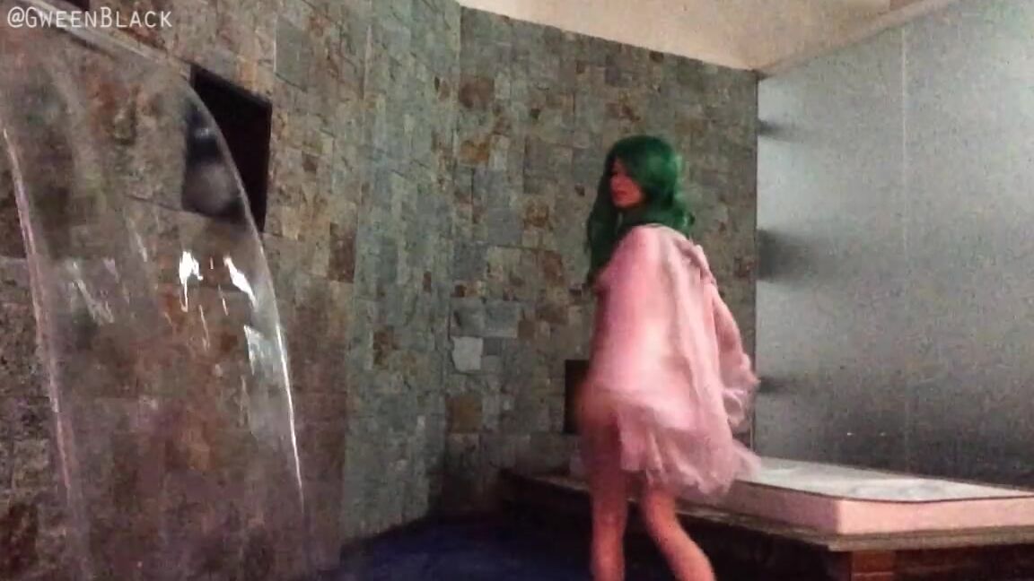 Gweenblack Water Nymph