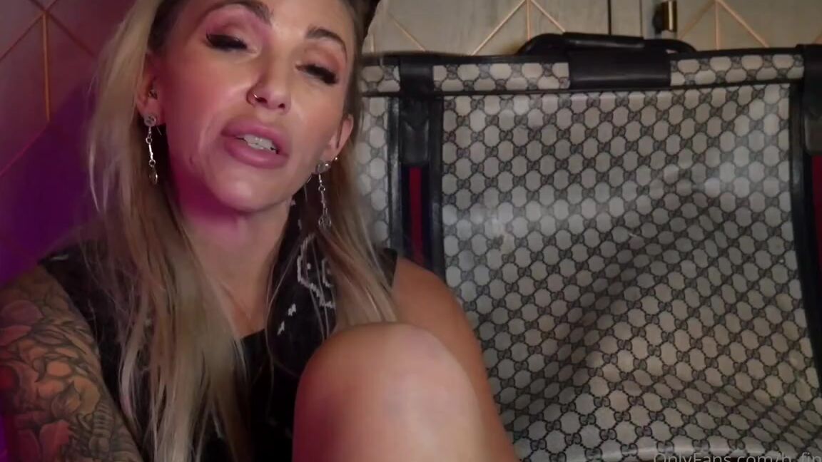 Sorceress Bebe Nicknamed B Findom Onlyfans Throwback Findom Full Length Clip Because I Should Be Celebrated And Spoiled Daily