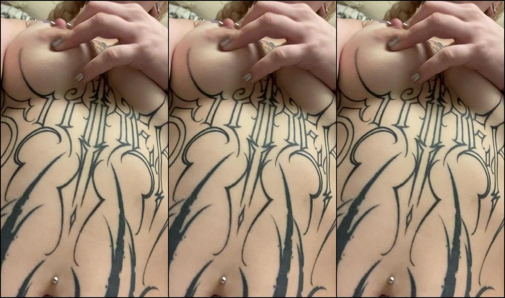 Cybercoxx 3034716940 10 03 2023 Tette Esplosive