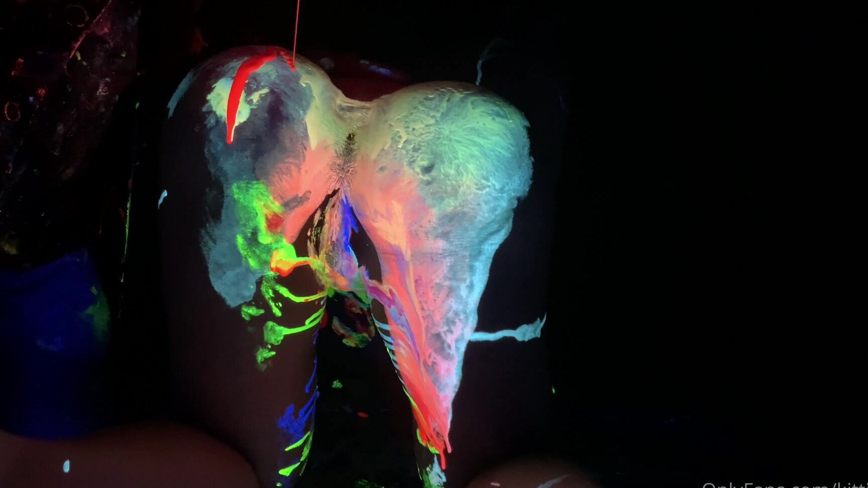 Kittibelle Color With Kitti My Performance Art Shoot With Miami Artist Perego Dm Me For The Full Sho