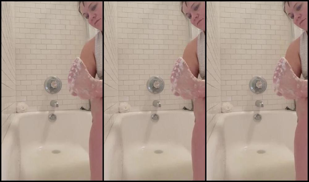 Aminamarie Onlyfans Shave And Washing These Feet Can T Have Dirty Stinky Feet In My Sexy Heels