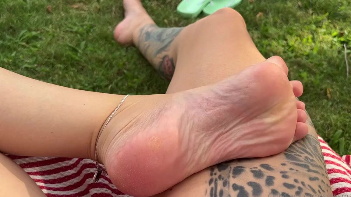 Solesmad Fetish Queen Aka Solesmadvip Onlyfans My Heels Are Dry Look This Close Ups