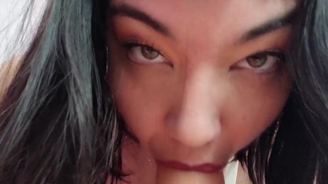 Little Puck Nicknamed Littlepuck 09 22 2023 Onlyfans Video Prom Mom She Was Always The Popular Girl In School