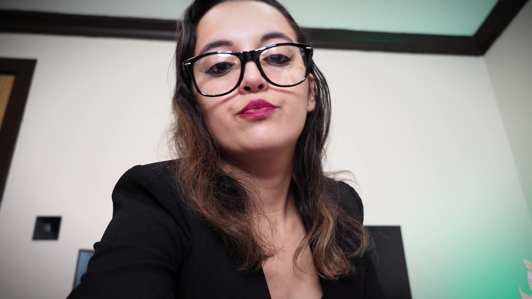 Summer Fox Lesbian Boss Dominates Female Sub