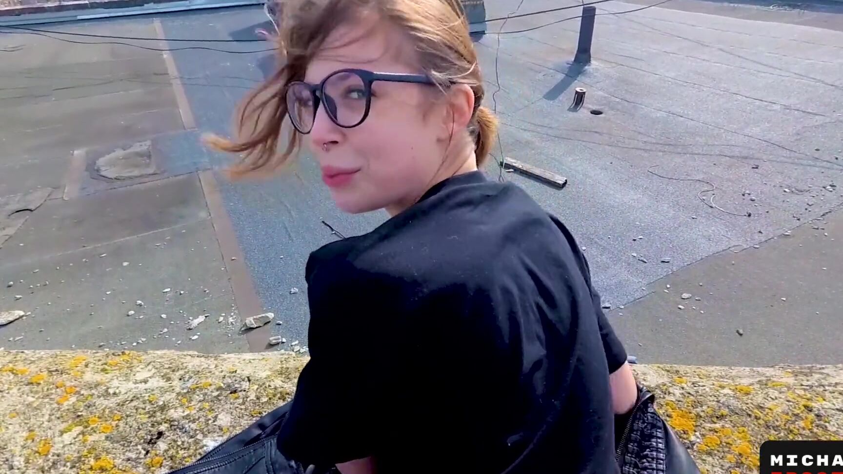 MihaNika69 Быстрый Перепихан Любительской Пары На Многоэтажке xHamster xhamster