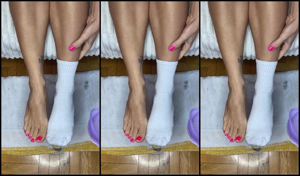 Froggeevip Onlyfans Something New But Very Interesting It Doesn T Hurt I Was Just To Excited And Yes I Like It Weir